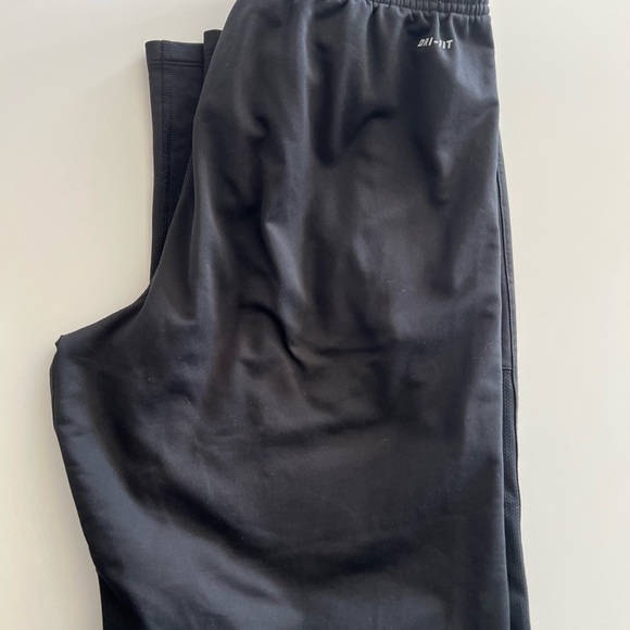 Men’s Nike dri fit running pants size large - Picture 4 of 6
